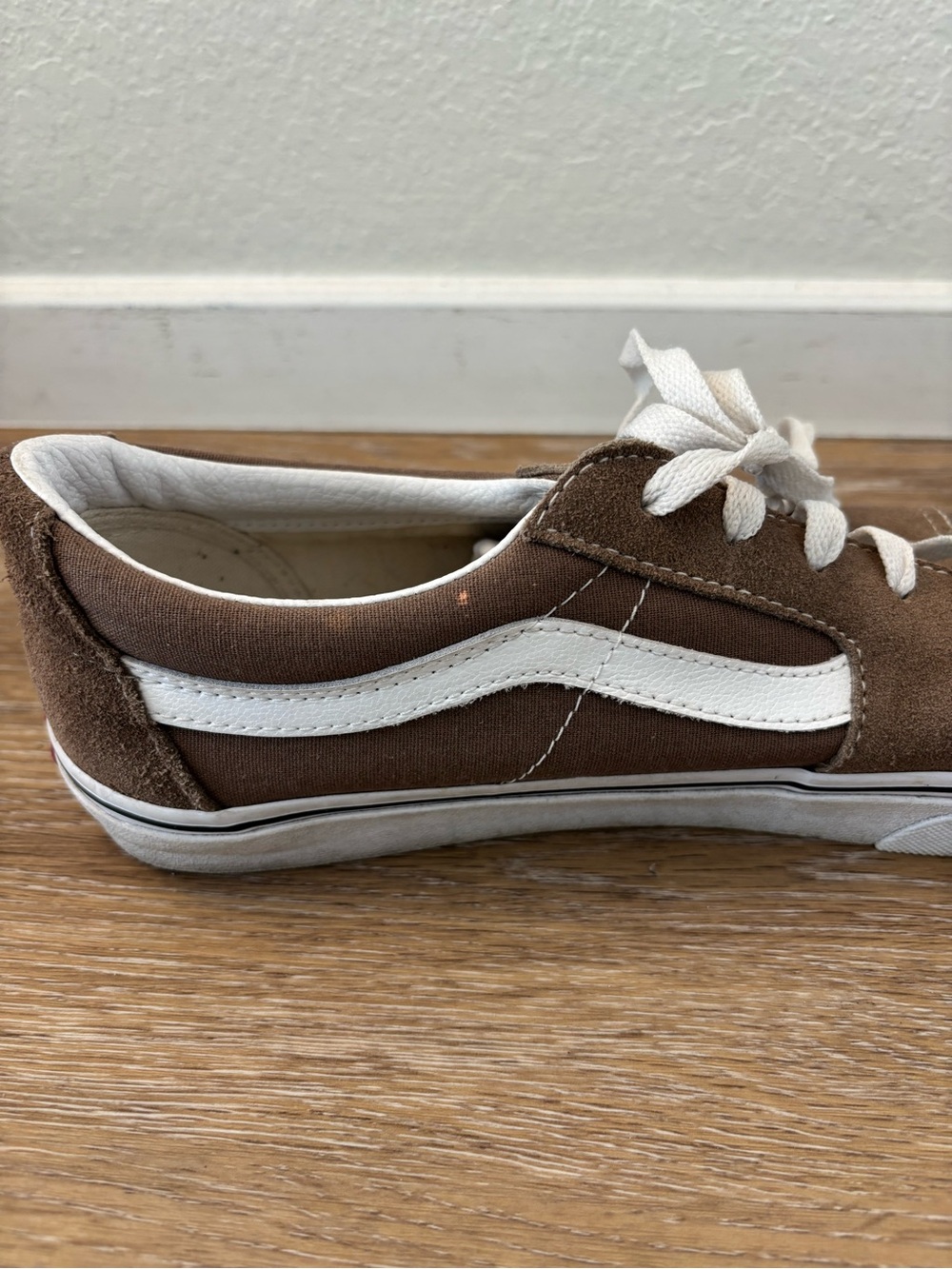 Brown Men’s Vans Size 10.5 - Picture 7 of 10